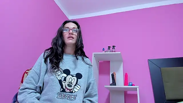 Snapshot of LolaBoobs chatting on March 10, 2025, 7:55 am LolaBoobs online show from March 10, 2025, 7:55 am