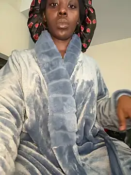 choclatepeaach online show from January 10, 2026, 3:18 pm