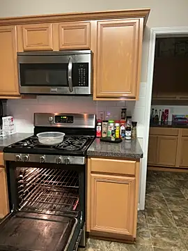 choclatepeaach online show from November 10, 2025, 7:13 am