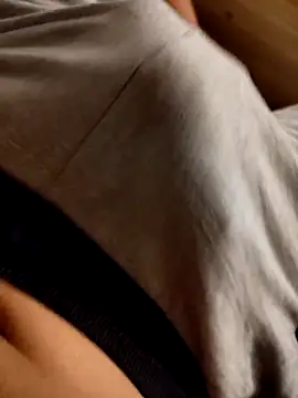 Snapshot of Tigerek_i_m chatting on October 12, 2025, 7:15 pm Tigerek i m online show from October 12, 2025, 7:15 pm