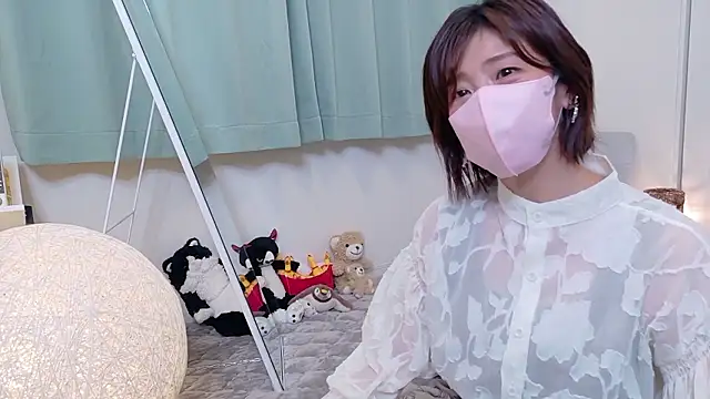Risa 06 online show from May 20, 2026, 12:13 pm