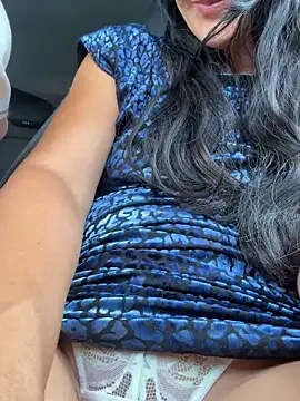 -OLYA- online show from September 16, 2025, 12:17 pm