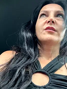 -OLYA- online show from September 21, 2025, 9:58 am