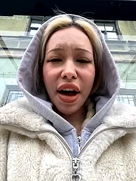 babydolll online show from November 11, 2025, 11:38 am