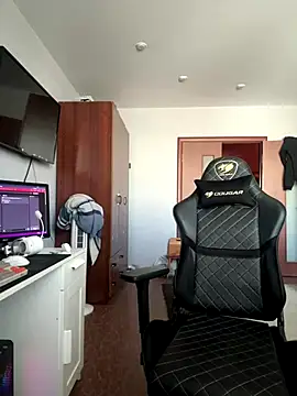 Snapshot of big_boy163 chatting on October 20, 2025, 4:03 am big boy163 online show from October 20, 2025, 4:03 am