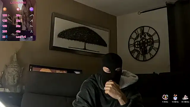 Snapshot of ApollonFit_x69 chatting on November 5, 2025, 12:14 am ApollonFit x69 online show from November 5, 2025, 12:14 am