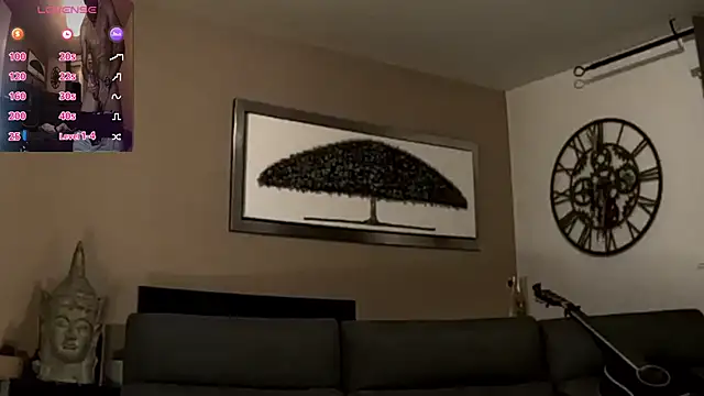 Snapshot of ApollonFit_x69 chatting on November 11, 2025, 6:58 pm ApollonFit x69 online show from November 11, 2025, 6:58 pm