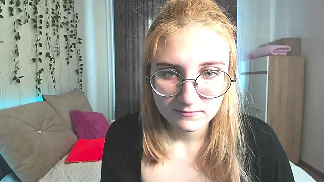 Snapshot of Miss_Elsa_ chatting on January 30, 2025, 6:56 am Miss Elsa online show from January 30, 2025, 6:56 am