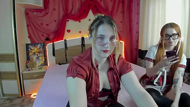 Miss Elsa  online show from April 18, 2026, 2:58 am