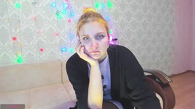 Snapshot of Miss_Elsa_ chatting on March 12, 2025, 9:23 am Miss Elsa online show from March 12, 2025, 9:23 am