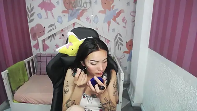  Esther Toro b online show from December 3, 2024, 4:11 pm