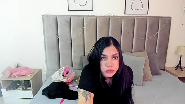 Emmy-Turnner online show from March 22, 2025, 12:57 pm