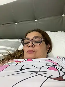 Snapshot of AntonellaAlondra4 chatting on February 6, 2025, 12:37 pm AntonellaAlondra4 online show from February 6, 2025, 12:37 pm