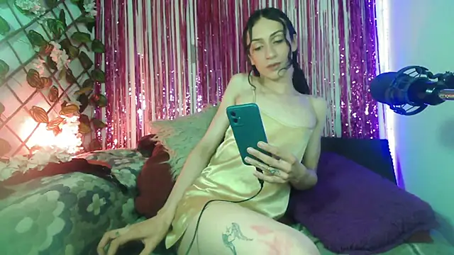 princesskitty111 online show from February 12, 2026, 9:20 am