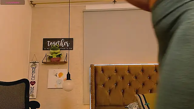 Snapshot of Thammy_Adams chatting on February 5, 2025, 11:06 pm Thammy Adams online show from February 5, 2025, 11:06 pm