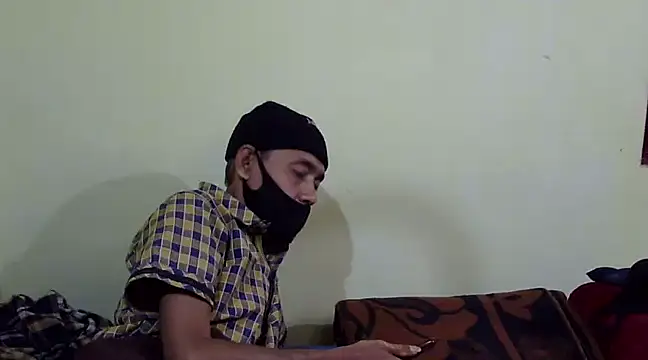 Pramila Manish online show from February 17, 2025, 1:33 pm