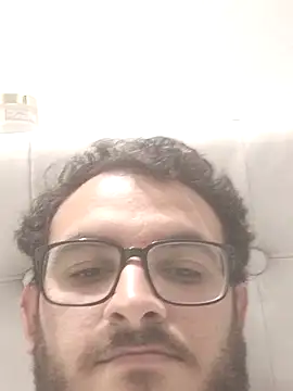 tarun997700 online show from October 14, 2025, 7:25 pm