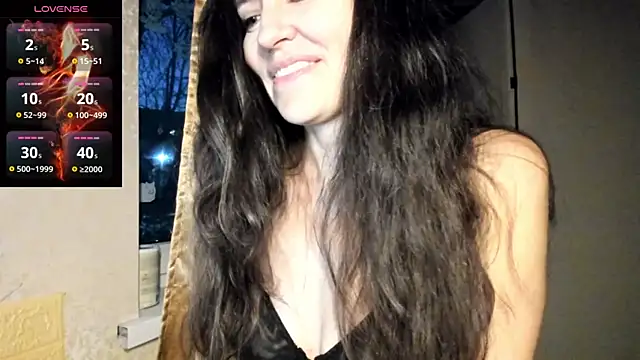 Snapshot of Found_Me chatting on December 8, 2024, 5:39 am Found Me online show from December 8, 2024, 5:39 am