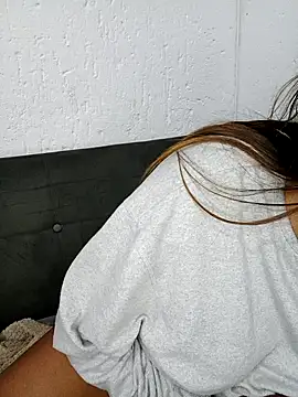 slimcate91 online show from March 8, 2026, 3:43 am