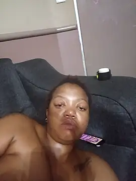 slimcate91 online show from February 26, 2025, 8:25 pm