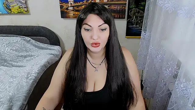 Snapshot of Lady_Boom_Wild_ chatting on October 6, 2025, 6:03 am Lady Boom Wild online show from October 6, 2025, 6:03 am