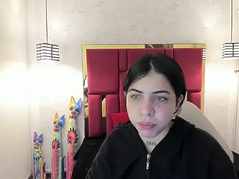 Violet m online show from October 4, 2025, 12:07 pm