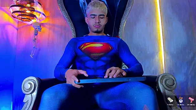 Snapshot of thaddeus_king chatting on October 18, 2025, 9:28 pm thaddeus king online show from October 18, 2025, 9:28 pm