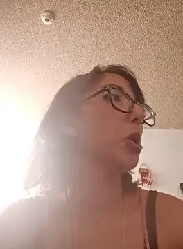 HighLilith online show from September 24, 2025, 4:35 pm