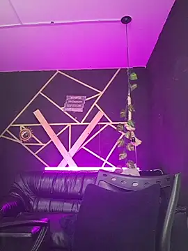 Gelena Black online show from November 28, 2025, 3:28 am