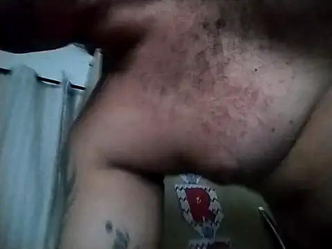 LOIROGOSTOSO87 online show from March 11, 2025, 10:20 pm