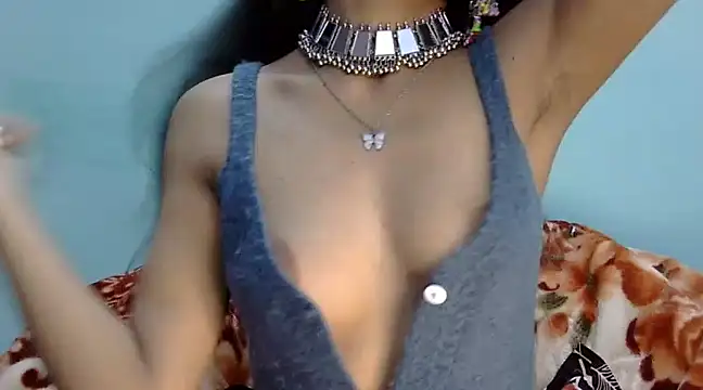 Cute Alaina online show from February 24, 2025, 10:25 pm