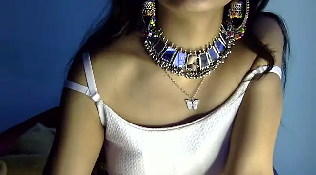Cute Alaina online show from February 28, 2025, 9:58 am