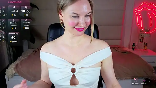 Angel Nikole online show from April 5, 2026, 1:56 am