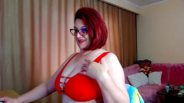 EdithCharm online show from May 17, 2026, 12:27 pm