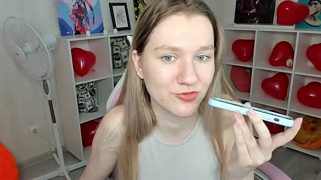 Mariel Brown online show from February 12, 2025, 1:59 pm