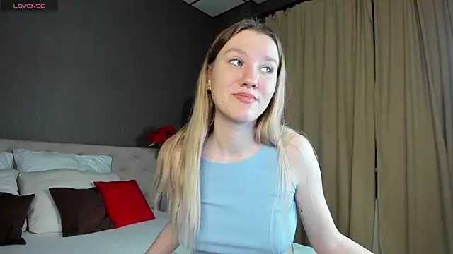 Mariel Brown online show from March 19, 2025, 2:46 pm