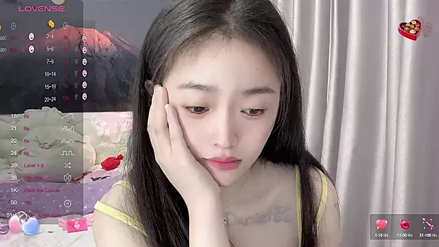 Mia-6688 online show from March 9, 2025, 11:35 pm