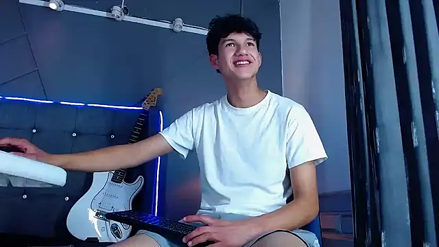 Snapshot of jason_graeats chatting on March 21, 2025, 3:22 am jason graeats online show from March 21, 2025, 3:22 am