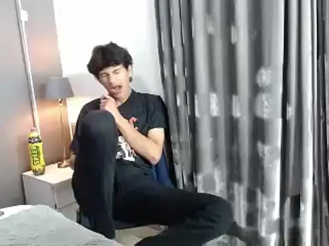 Snapshot of jason_graeats chatting on December 31, 2024, 8:37 am jason graeats online show from December 31, 2024, 8:37 am