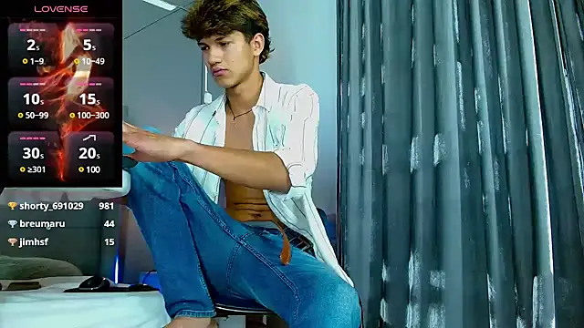 Snapshot of jason_graeats chatting on February 9, 2025, 7:15 am jason graeats online show from February 9, 2025, 7:15 am