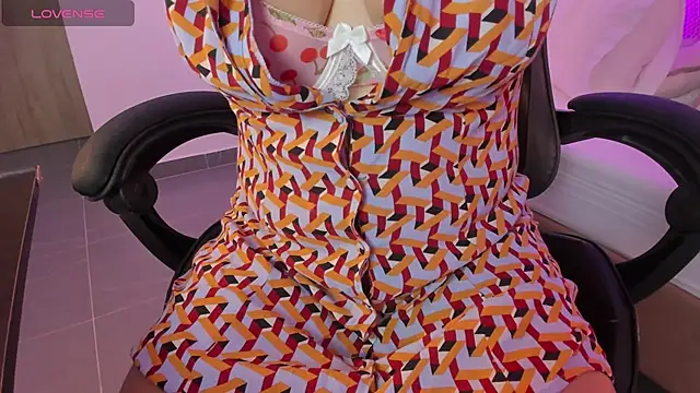 Snapshot of gipsela_gomez chatting on February 11, 2026, 7:25 pm gipsela gomez online show from February 11, 2026, 7:25 pm