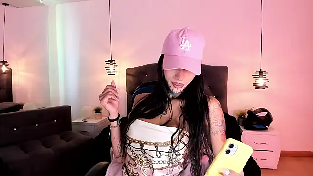 anne parker online show from September 26, 2025, 2:13 pm