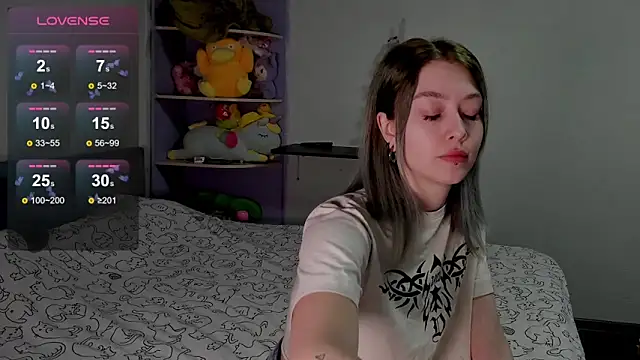 yuinika online show from December 22, 2024, 9:11 am