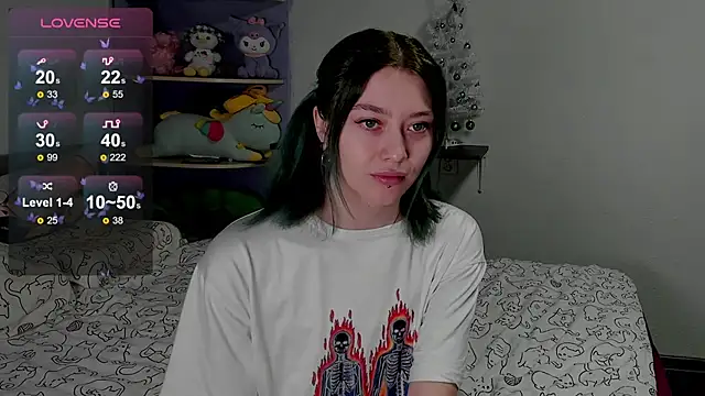 yuinika online show from December 14, 2024, 9:07 am