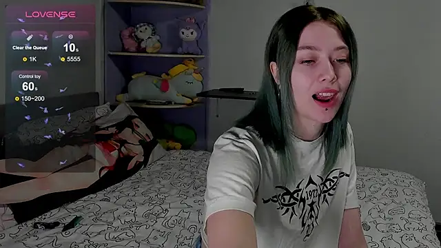 yuinika online show from December 17, 2024, 9:07 am