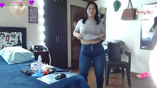 Rachell 111 online show from February 14, 2025, 1:02 am