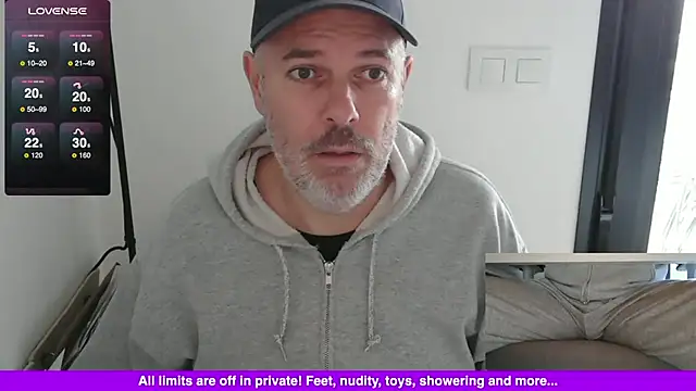 Snapshot of Francesco-ES chatting on December 27, 2024, 11:17 am Francesco-ES online show from December 27, 2024, 11:17 am