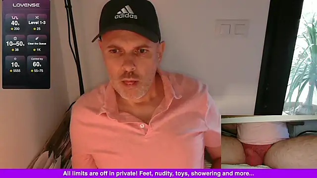 Snapshot of Francesco-ES chatting on December 16, 2024, 4:38 pm Francesco-ES online show from December 16, 2024, 4:38 pm