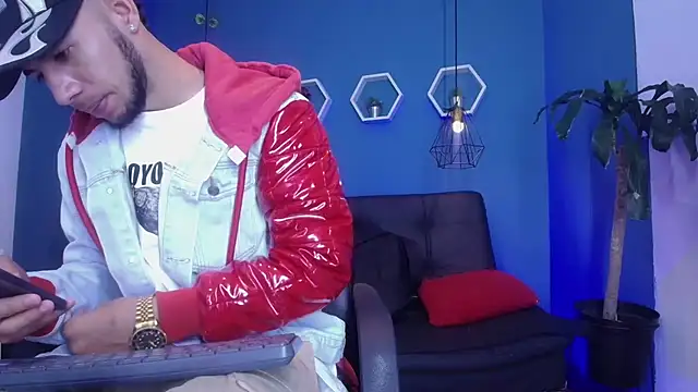 Snapshot of jhon_ath chatting on October 1, 2025, 4:39 am jhon ath online show from October 1, 2025, 4:39 am