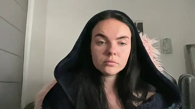 yorkshiregal online show from December 4, 2024, 7:22 am